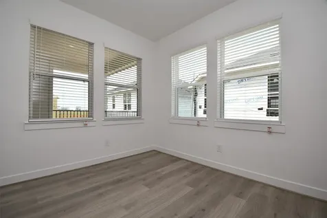 2209 Via Laura Lane Houston TX 77051