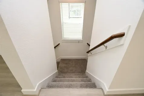 2209 Via Laura Lane Houston TX 77051