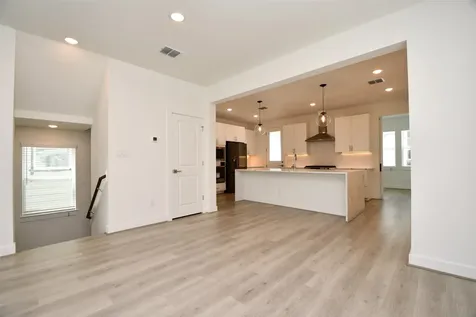 2209 Via Laura Lane Houston TX 77051