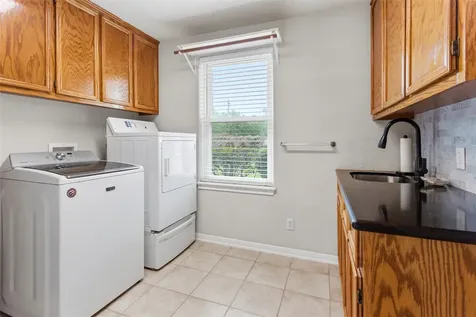 13217 4th 1/2 Street Santa Fe TX 77510