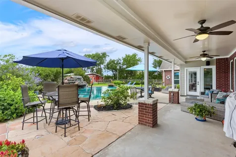 13217 4th 1/2 Street Santa Fe TX 77510