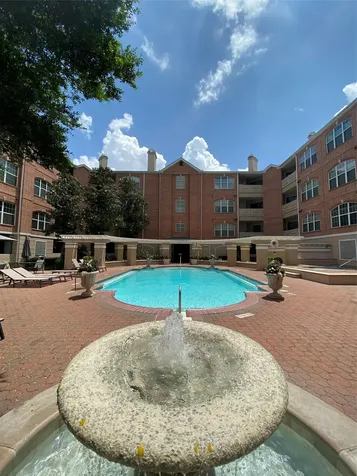 2111 Welch Street A220 Houston TX 77019