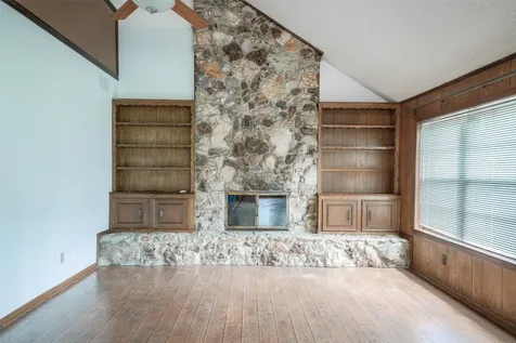 7622 County Line Road Willis TX 77378