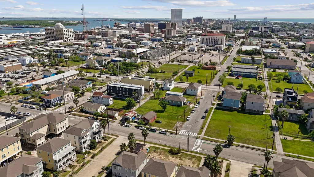 2820 Winnie Street Galveston TX 77550