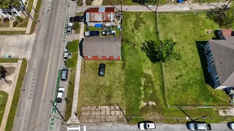 2820 Winnie Street Galveston TX 77550