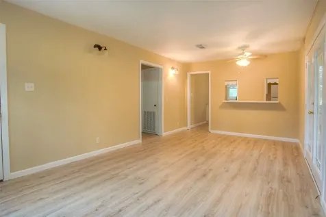 81 Westlake Road Trinity TX 75862