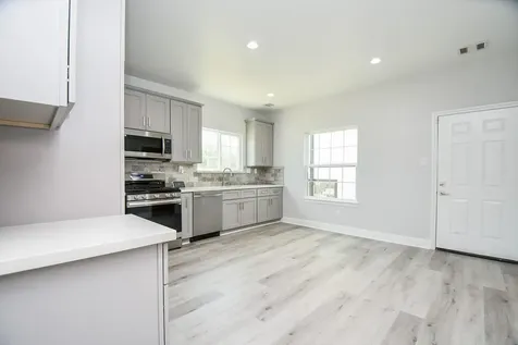 8336 Fountain Street Houston TX 77051