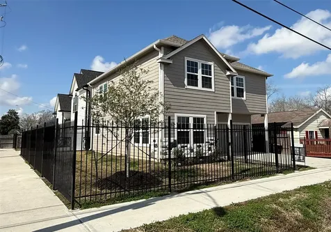 8336 Fountain Street Houston TX 77051