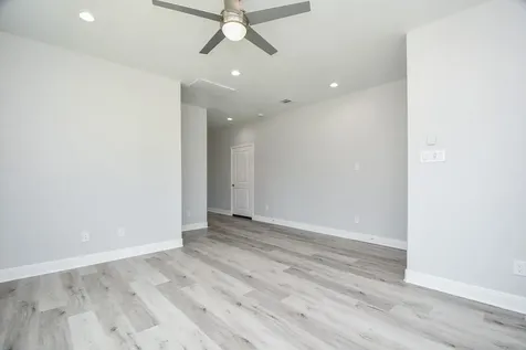8336 Fountain Street Houston TX 77051