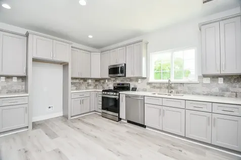 8336 Fountain Street Houston TX 77051