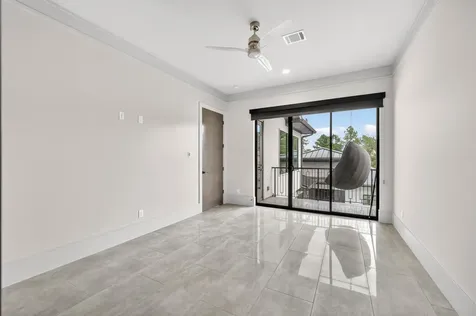 14 Kingscote Way The Woodlands TX 77382