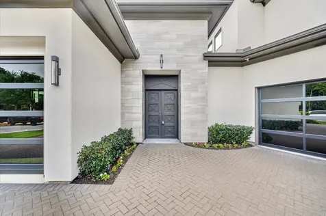 14 Kingscote Way The Woodlands TX 77382