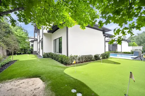 14 Kingscote Way The Woodlands TX 77382