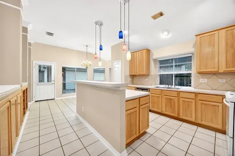 9910 Ripple Lake Drive Houston TX 77065