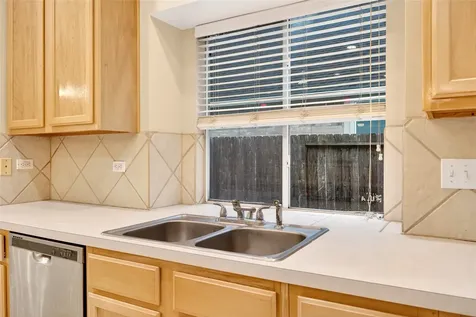 9910 Ripple Lake Drive Houston TX 77065