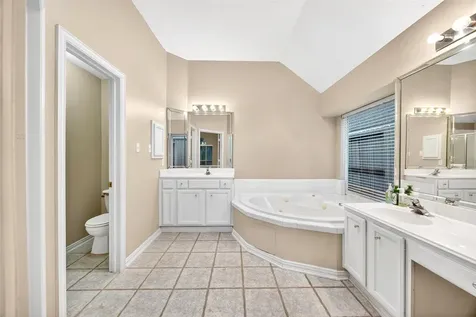 9910 Ripple Lake Drive Houston TX 77065
