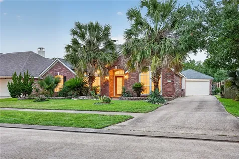 9910 Ripple Lake Drive Houston TX 77065