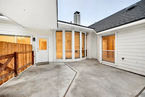 9910 Ripple Lake Drive Houston TX 77065