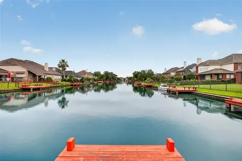 9910 Ripple Lake Drive Houston TX 77065