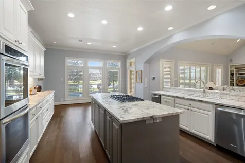42 Forest Green Trail Kingwood TX 77339