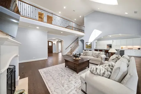 42 Forest Green Trail Kingwood TX 77339