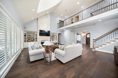 42 Forest Green Trail Kingwood TX 77339