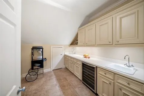 42 Forest Green Trail Kingwood TX 77339