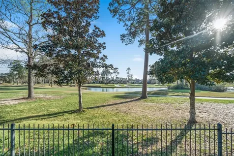 42 Forest Green Trail Kingwood TX 77339
