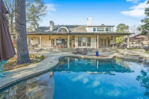 42 Forest Green Trail Kingwood TX 77339