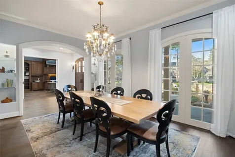 42 Forest Green Trail Kingwood TX 77339