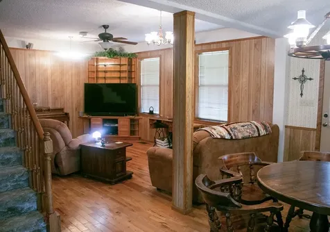 6007 Fm 3233 La Grange TX 78945