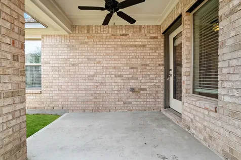 3722 Amoroso Drive Rosharon TX 77583