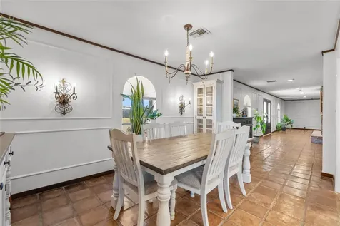 10 Colony Park Drive Galveston TX 77551