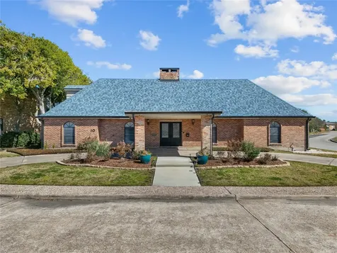 10 Colony Park Drive Galveston TX 77551