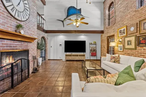10 Colony Park Drive Galveston TX 77551