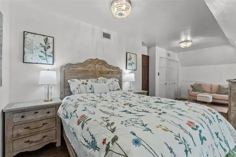 10 Colony Park Drive Galveston TX 77551