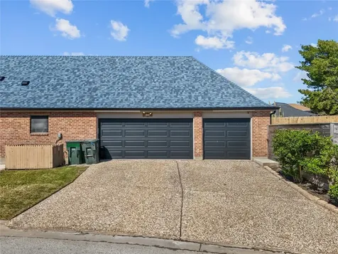 10 Colony Park Drive Galveston TX 77551