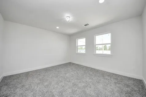 1189 County Road 5100 Cleveland TX 77327