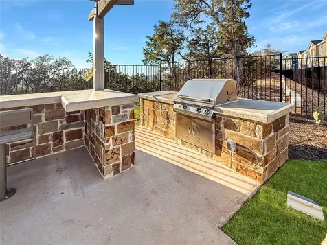 5611 Mobeetie Loop Bee Cave TX 78738