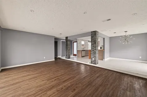 2130 Round Lake Drive Houston TX 77077