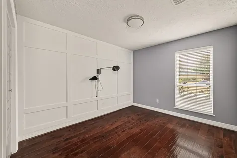 2130 Round Lake Drive Houston TX 77077