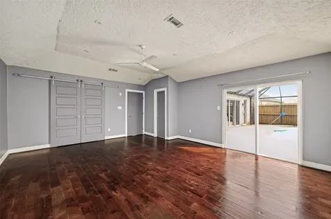 2130 Round Lake Drive Houston TX 77077