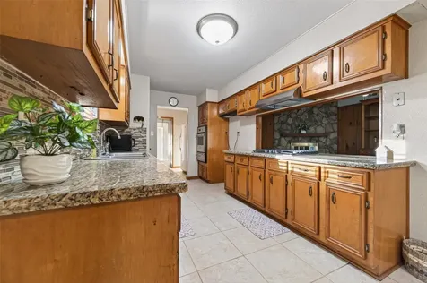 12016 Cloudt Road Needville TX 77461
