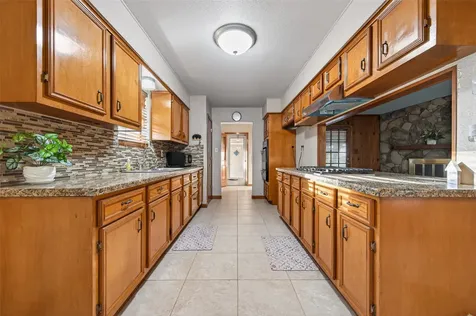 12016 Cloudt Road Needville TX 77461