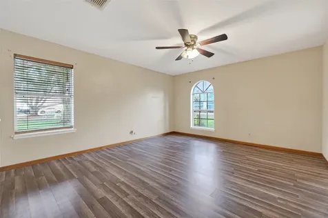 12016 Cloudt Road Needville TX 77461