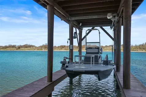 2928 Fm-2031 Matagorda TX 77457