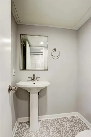 2120 Wilcrest Drive 103 Houston TX 77042