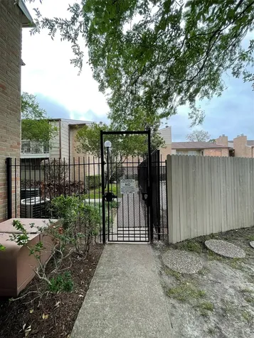 2120 Wilcrest Drive 103 Houston TX 77042