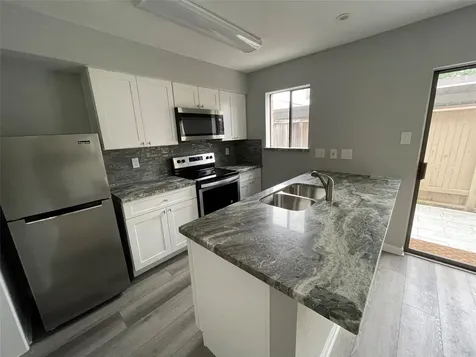 2120 Wilcrest Drive 103 Houston TX 77042