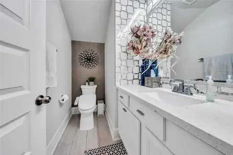 8826 Forest Side Drive Missouri City TX 77459